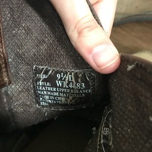 Men’s brown work boots